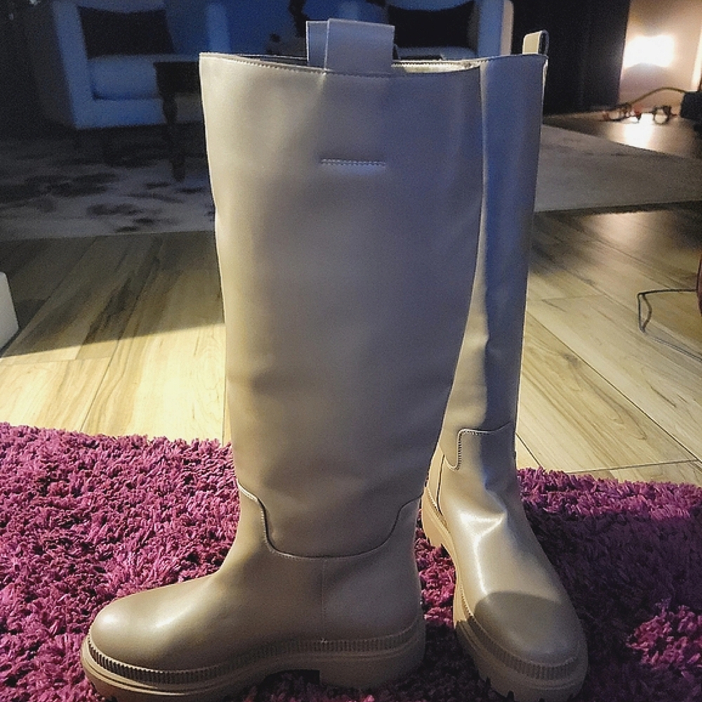 H&M Taupe Knee-High Heeled Boots